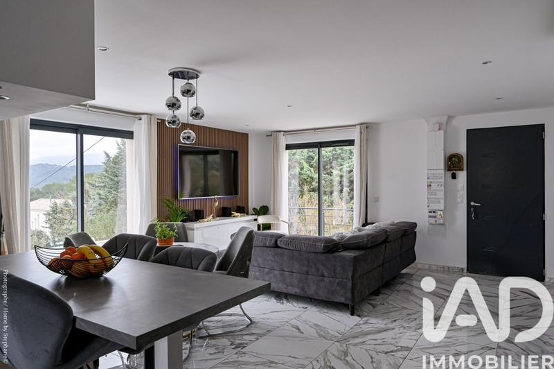 Maison - 88 m² - 4 pièces