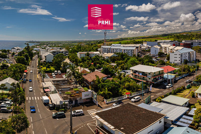 Local commercial - 240 m² - 4 pièces