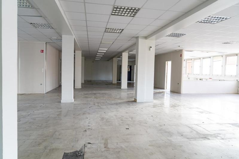 Bureau - 1 552 m²