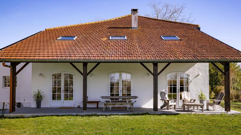 Maison - 530 m² - 12 pièces