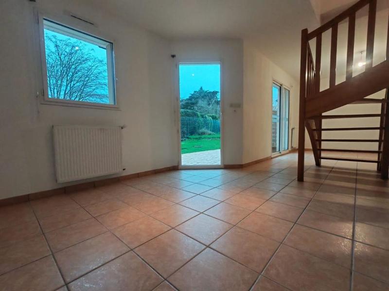 Maison - 64 m² - 4 pièces