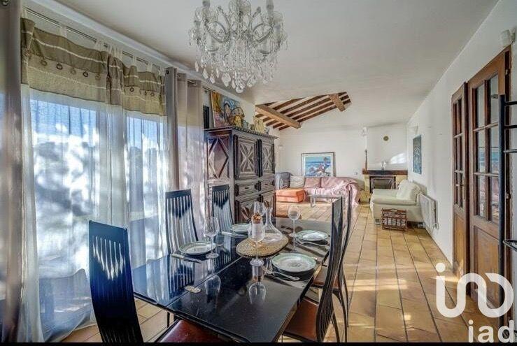 Maison - 154 m² - 7 pièces