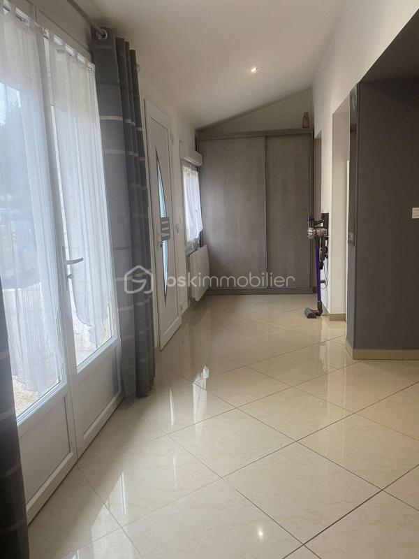 Propriété - 156 m² - 5 pièces