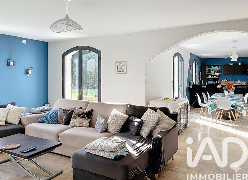 Maison - 186 m² - 7 pièces