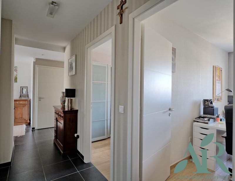 Appartement - 106 m² - 5 pièces