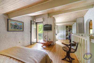 Maison - 130 m² - 4 pièces