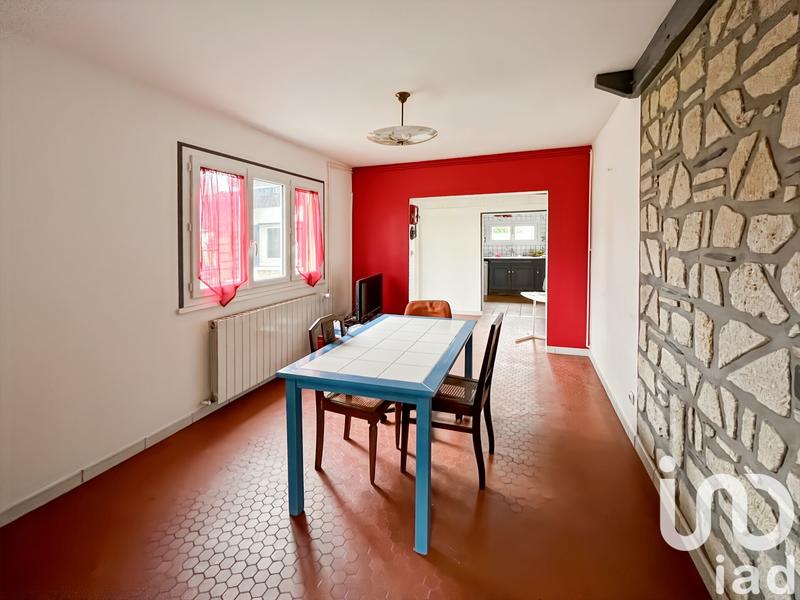 Maison - 93 m² - 6 pièces