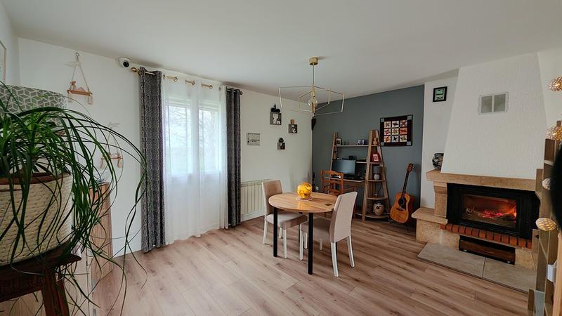 Maison - 80 m² - 3 pièces