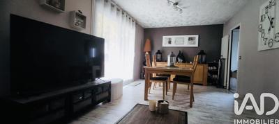 Maison - 88 m² - 4 pièces