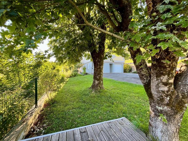 Maison - 170 m² - 6 pièces