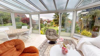 Maison - 204 m² - 7 pièces