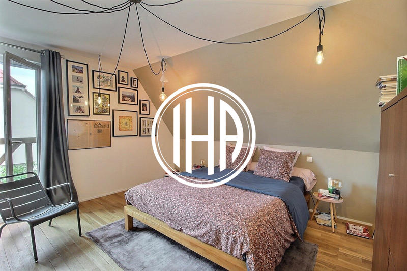 Villa - 183 m² - 7 pièces