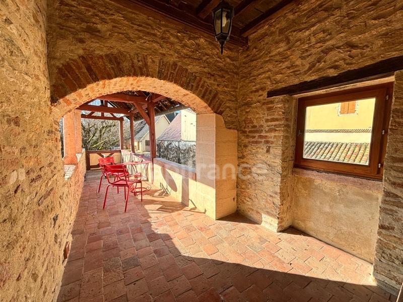 Maison - 304 m² - 10 pièces