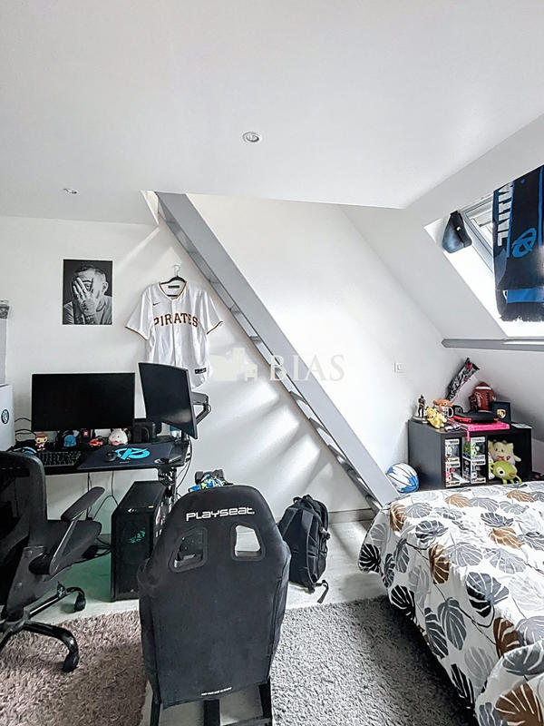 Maison - 113 m² - 5 pièces