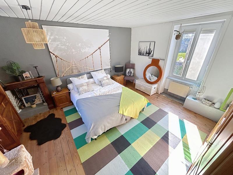 Maison - 159 m² - 7 pièces