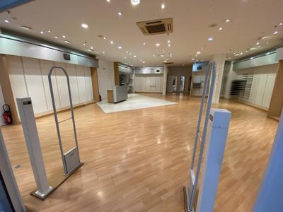 Local commercial - 61 m²