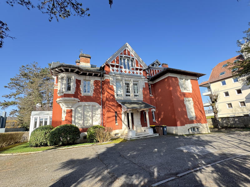 Appartement - 49 m² - 2 pièces