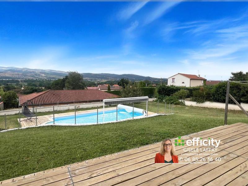 Maison - 128 m² - 5 pièces