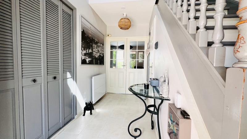 Maison - 180 m² - 7 pièces