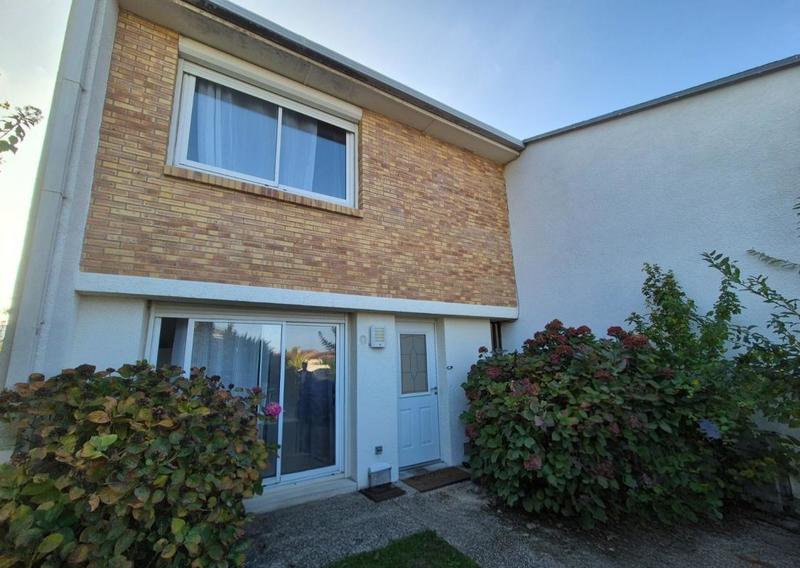 Maison - 111 m² - 6 pièces