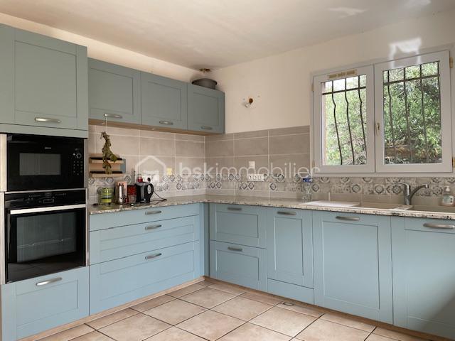 Maison traditionnelle - 116 m² - 4 pièces