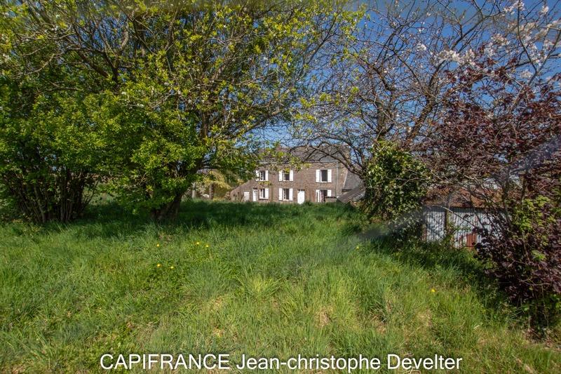 Maison en pierre - 110 m² - 6 pièces