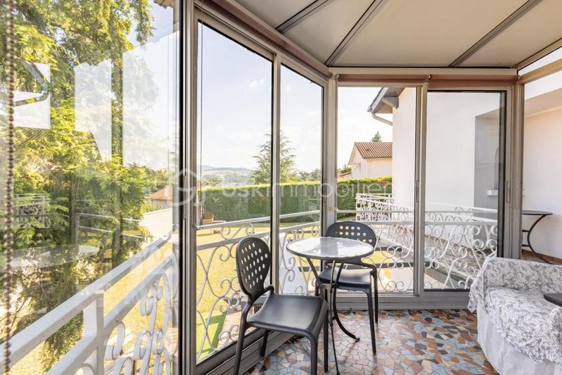 Maison traditionnelle - 150 m² - 7 pièces