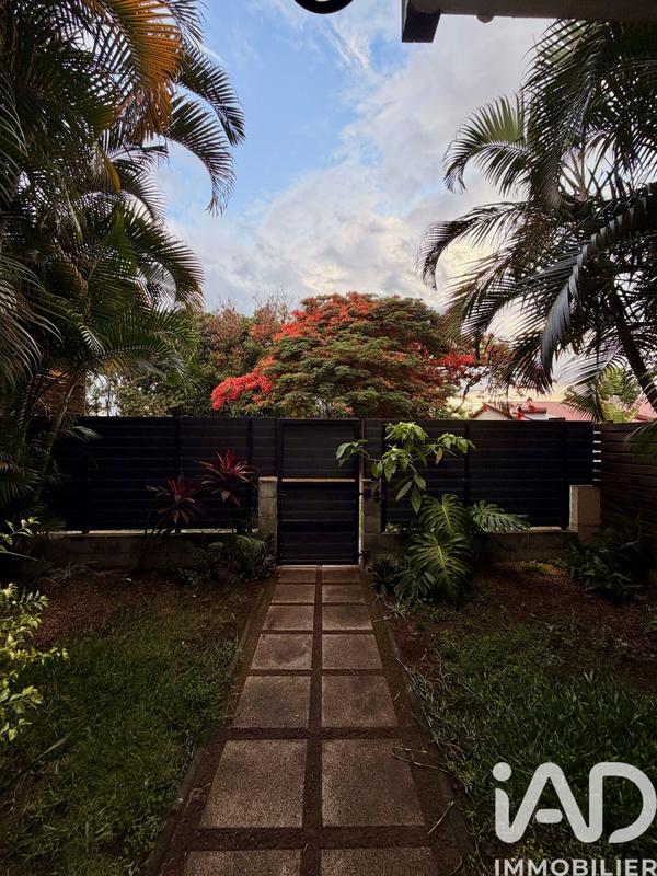 Maison - 90 m² - 3 pièces