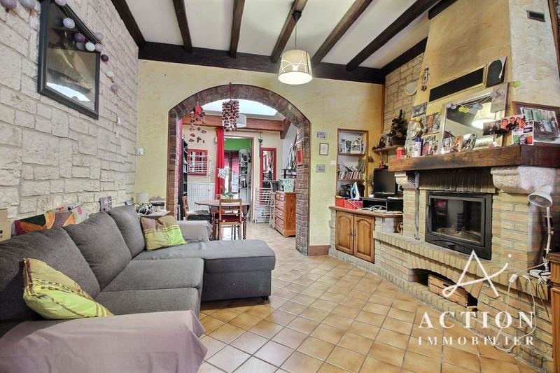 Maison - 95 m² - 4 pièces