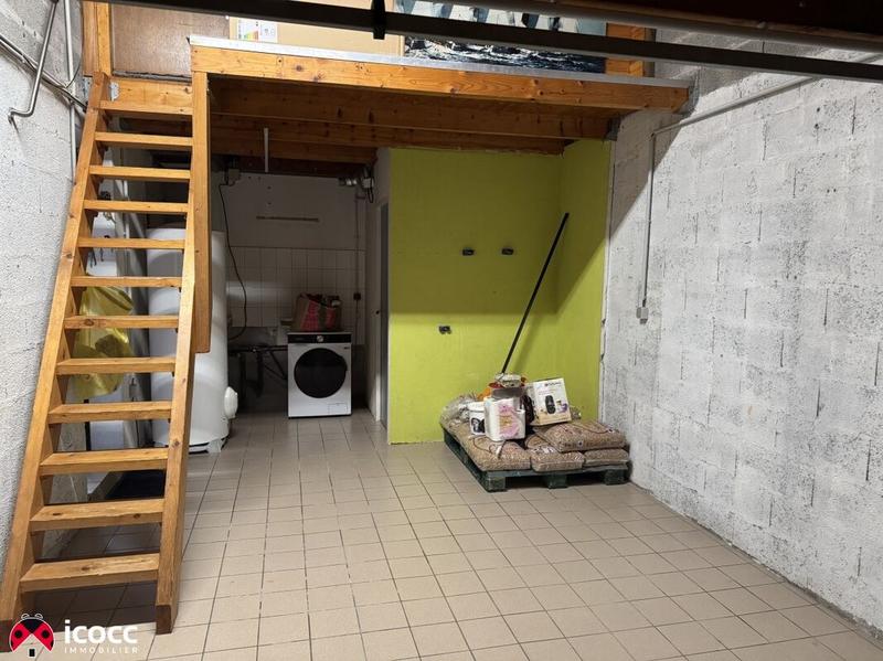 Maison - 122 m² - 5 pièces