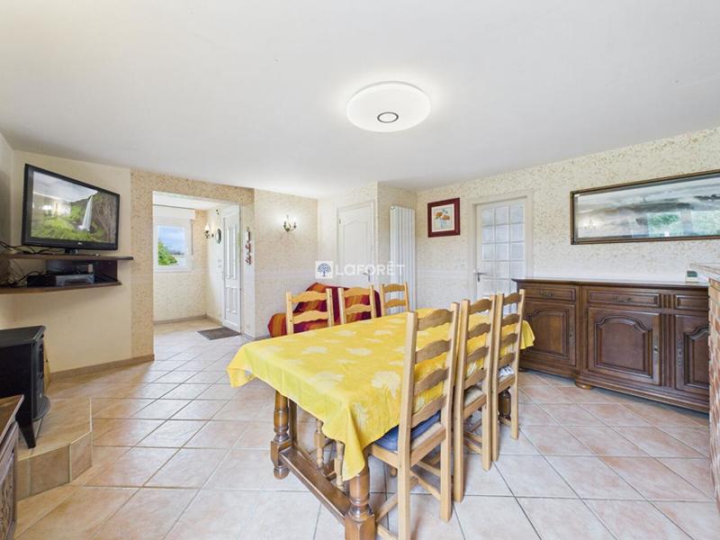 Maison - 191 m² - 8 pièces