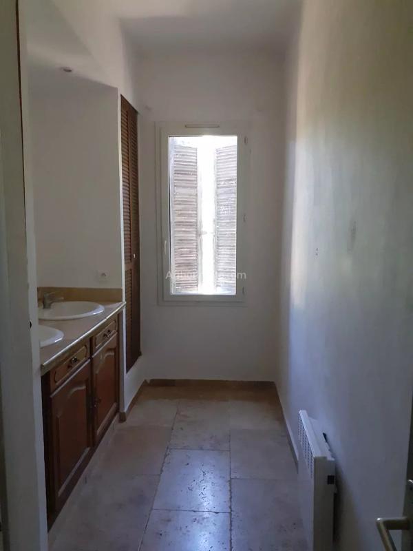 Appartement - 120 m² - 3 pièces