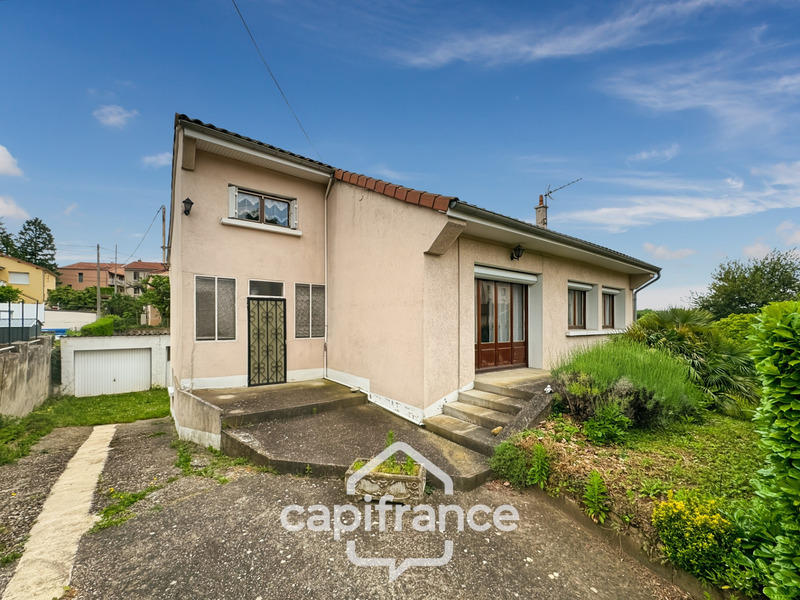 Maison - 74 m² - 5 pièces