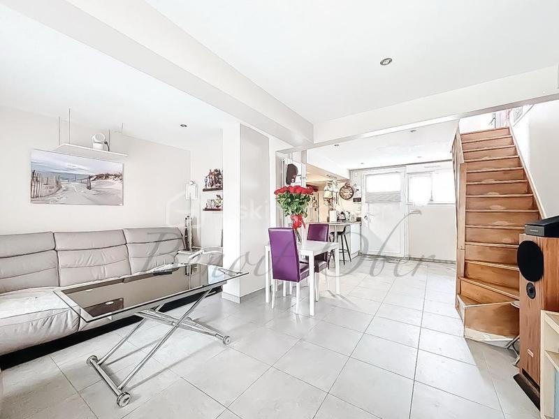 Maison - 115 m² - 6 pièces