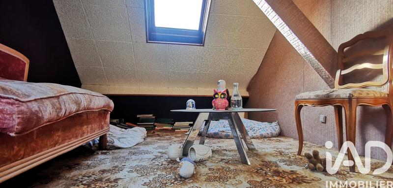 Maison - 237 m² - 10 pièces