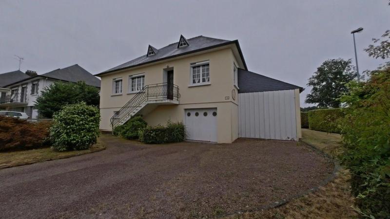 Maison - 99 m² - 5 pièces