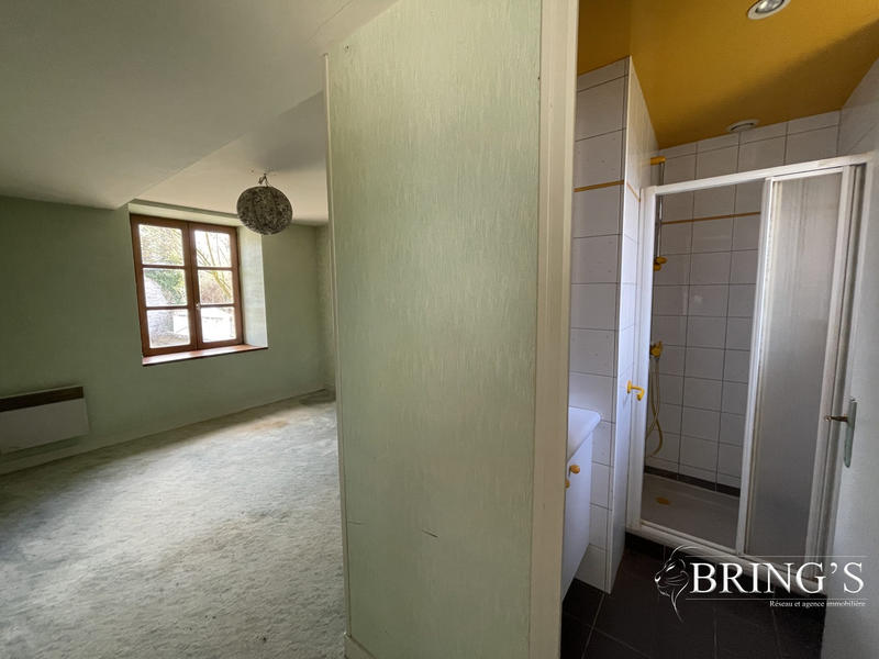 Maison - 186 m² - 7 pièces