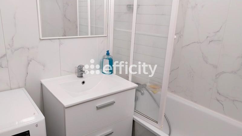 Appartement - 65 m² - 4 pièces