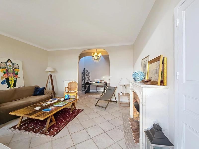 Appartement - 111 m² - 5 pièces