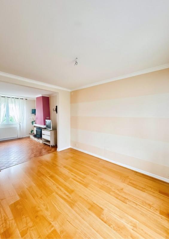 Maison - 110 m² - 6 pièces