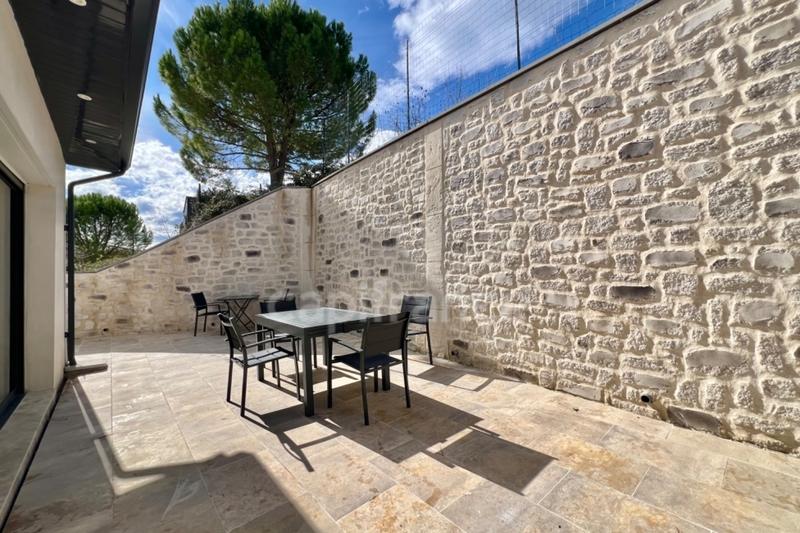 Maison - 97 m² - 4 pièces