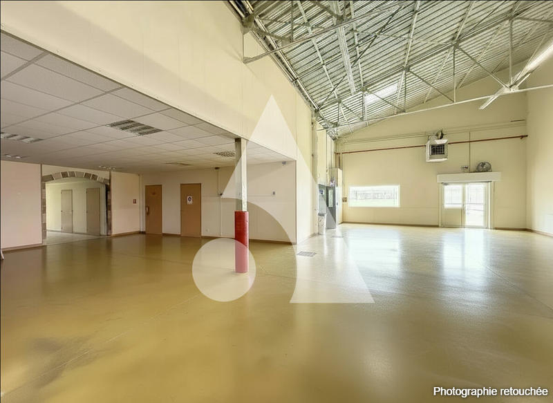 Local commercial - 405 m²