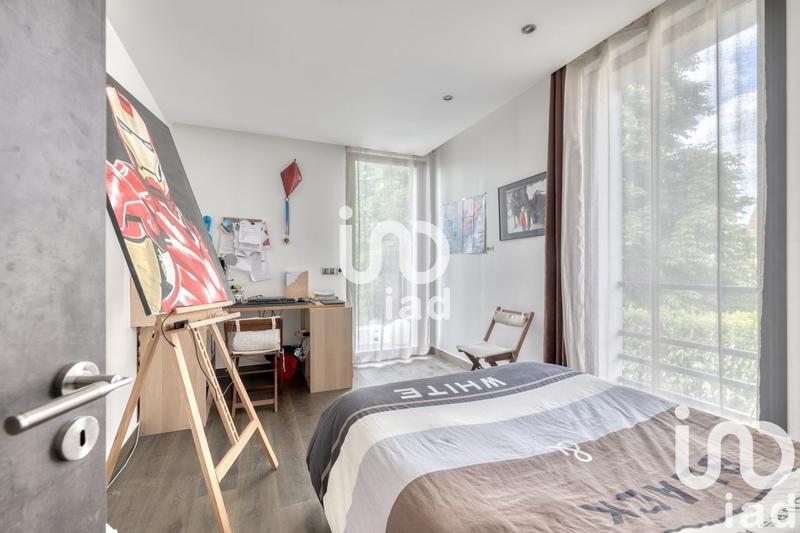 Maison - 343 m² - 9 pièces