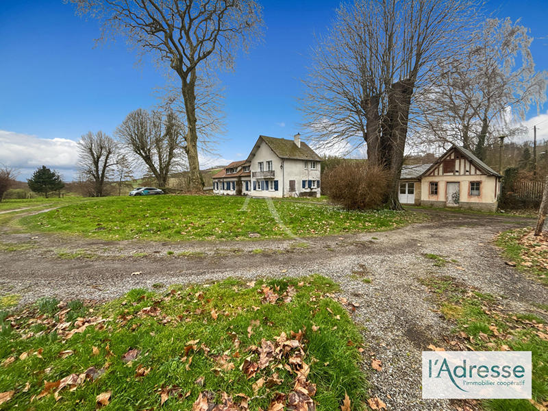 Maison - 258 m² - 7 pièces