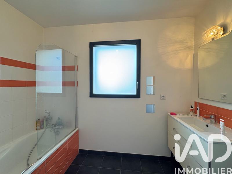 Maison - 120 m² - 7 pièces