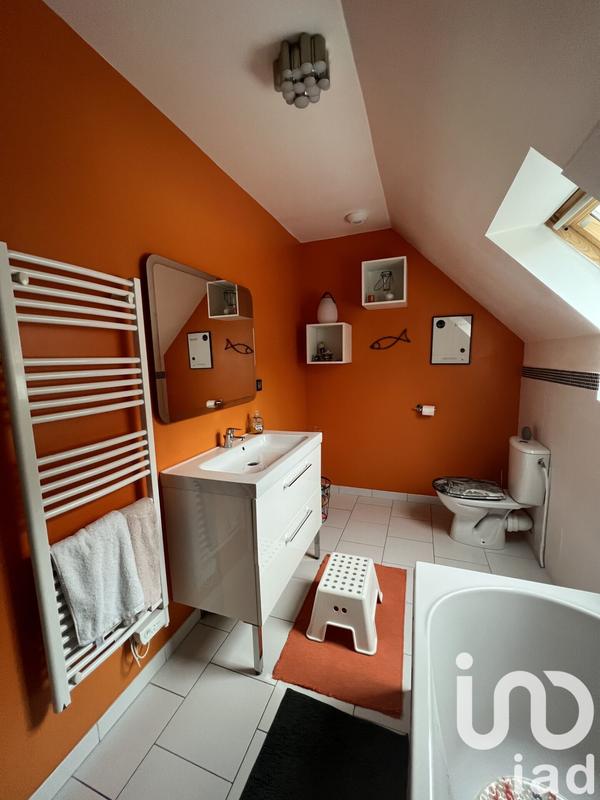 Maison - 140 m² - 7 pièces