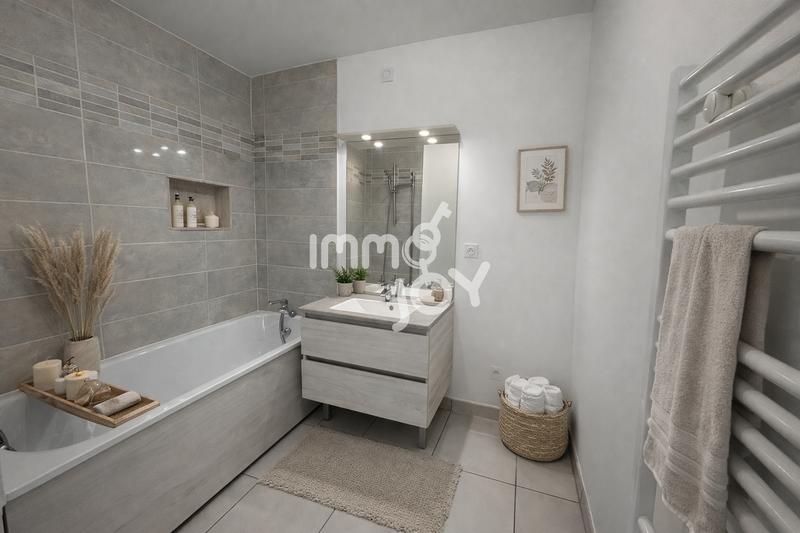 Appartement - 61 m² - 3 pièces