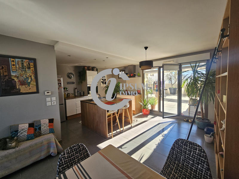 Appartement - 87 m² - 3 pièces