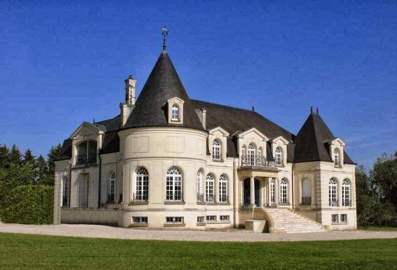 Château - 850 m² - 18 pièces