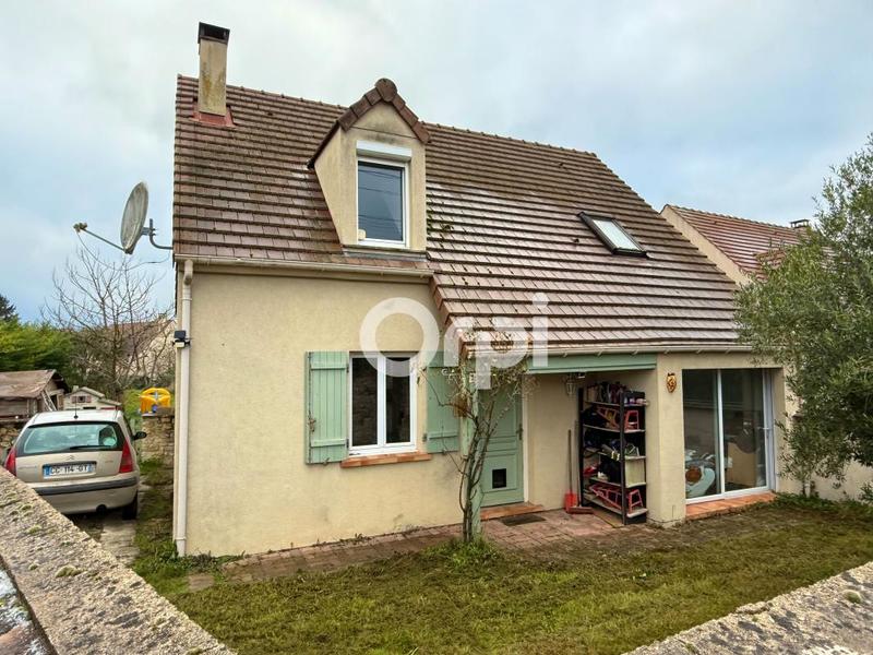 Maison - 102 m² - 6 pièces